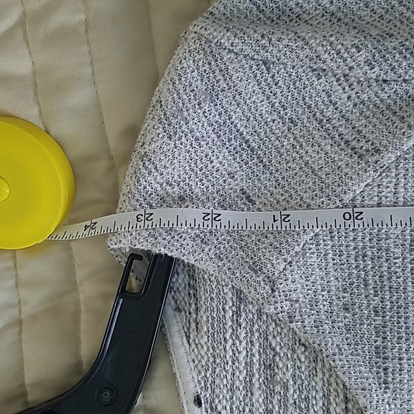 Top - Picture 6 of 6